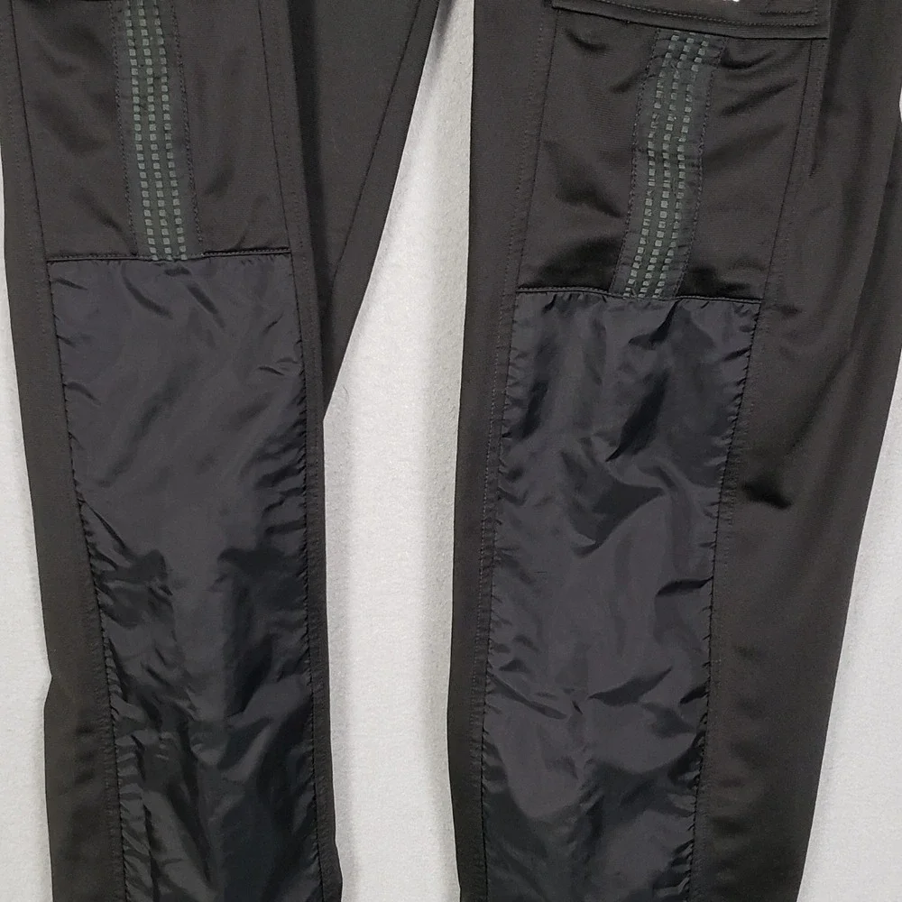 Adidas Men's Size M Cargo Pocket Utility Pants Athleisure Athletic Performance